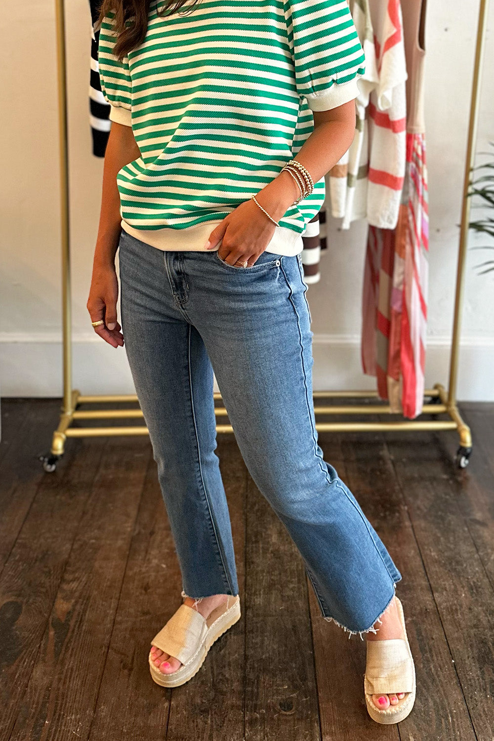 Stretchy Cropped Flare Medium Denim