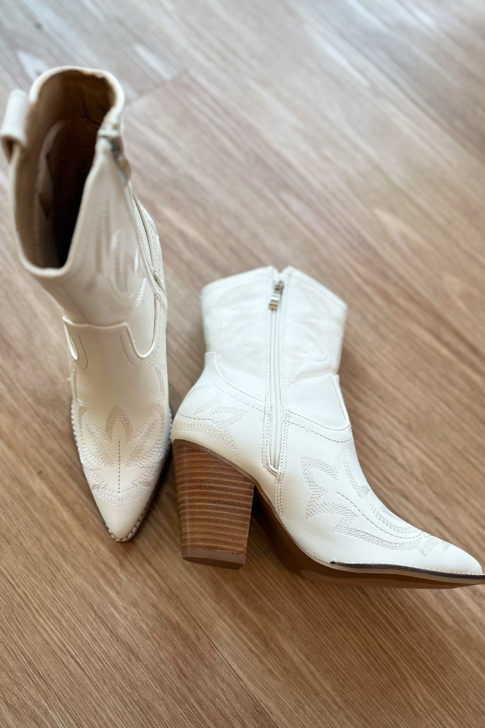 White Heeled Cowboy Boot