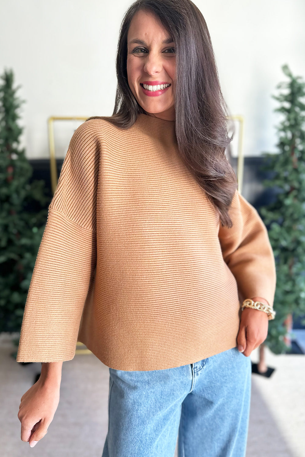 Boxy Ribbed Wide Sleeve Sweater Camel